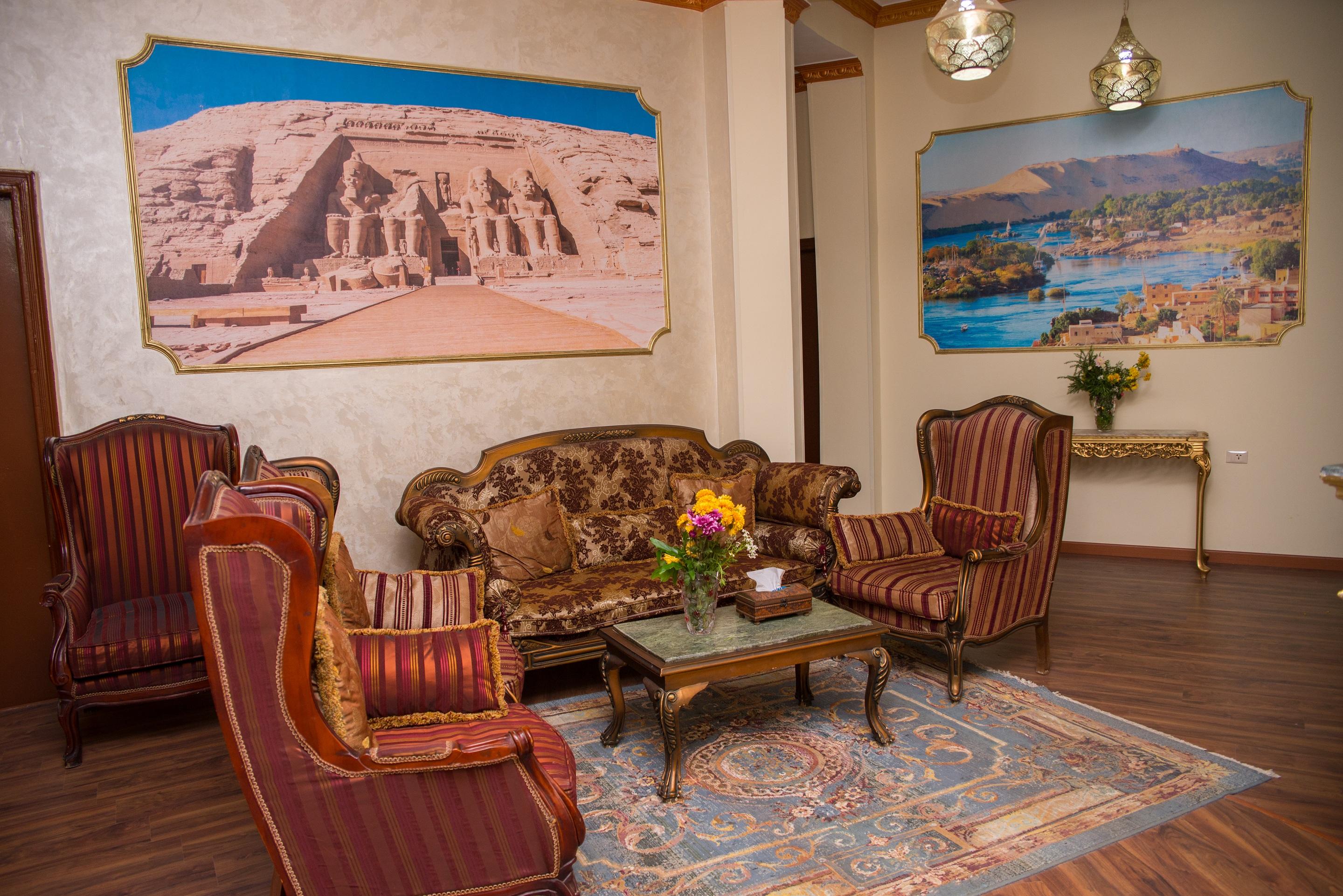 Hotel Grand Royal 2*