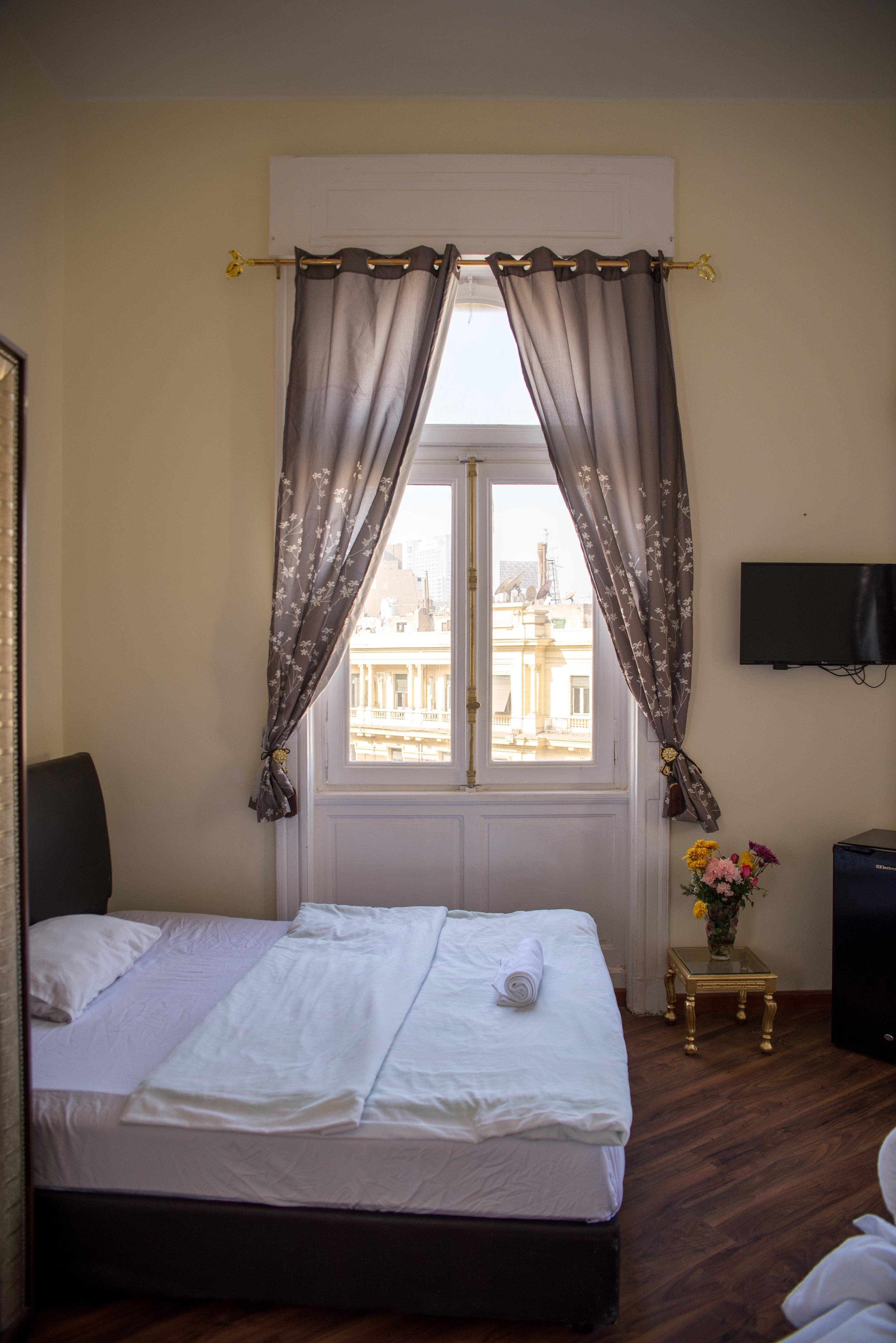 Grand Royal Hotel